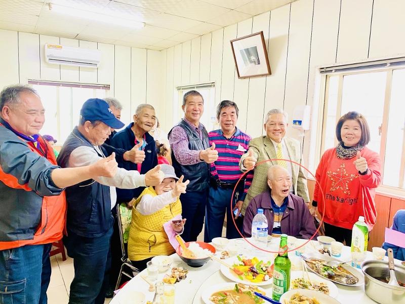 2025.3.9禱告多年的黃先生已受洗成為神的兒女