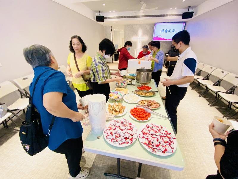 2025.4.20感謝姐妹們所預備的豐盛的愛宴