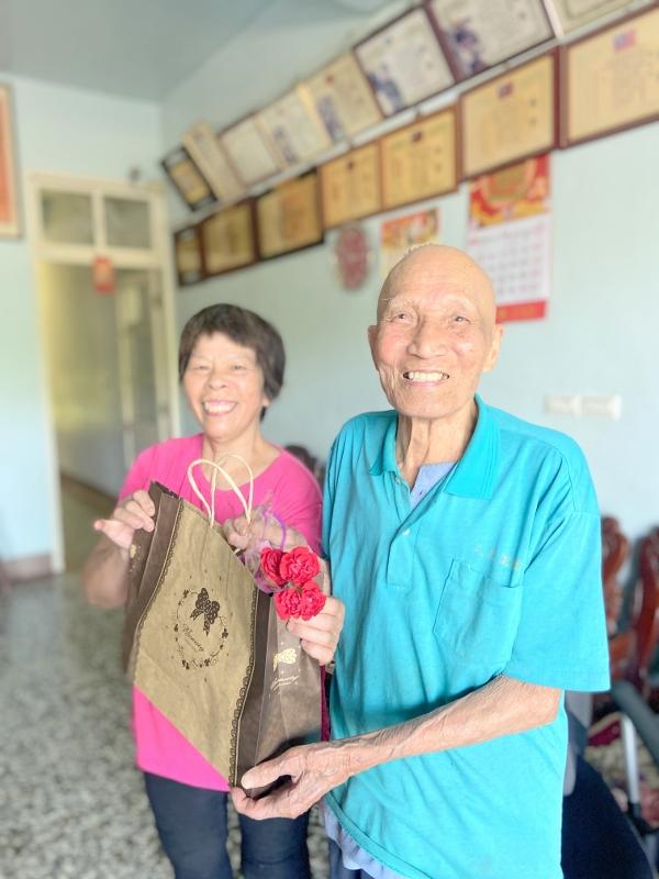 2025.5.4王爸爸的媳婦事親至孝照顧公公盡心、盡心